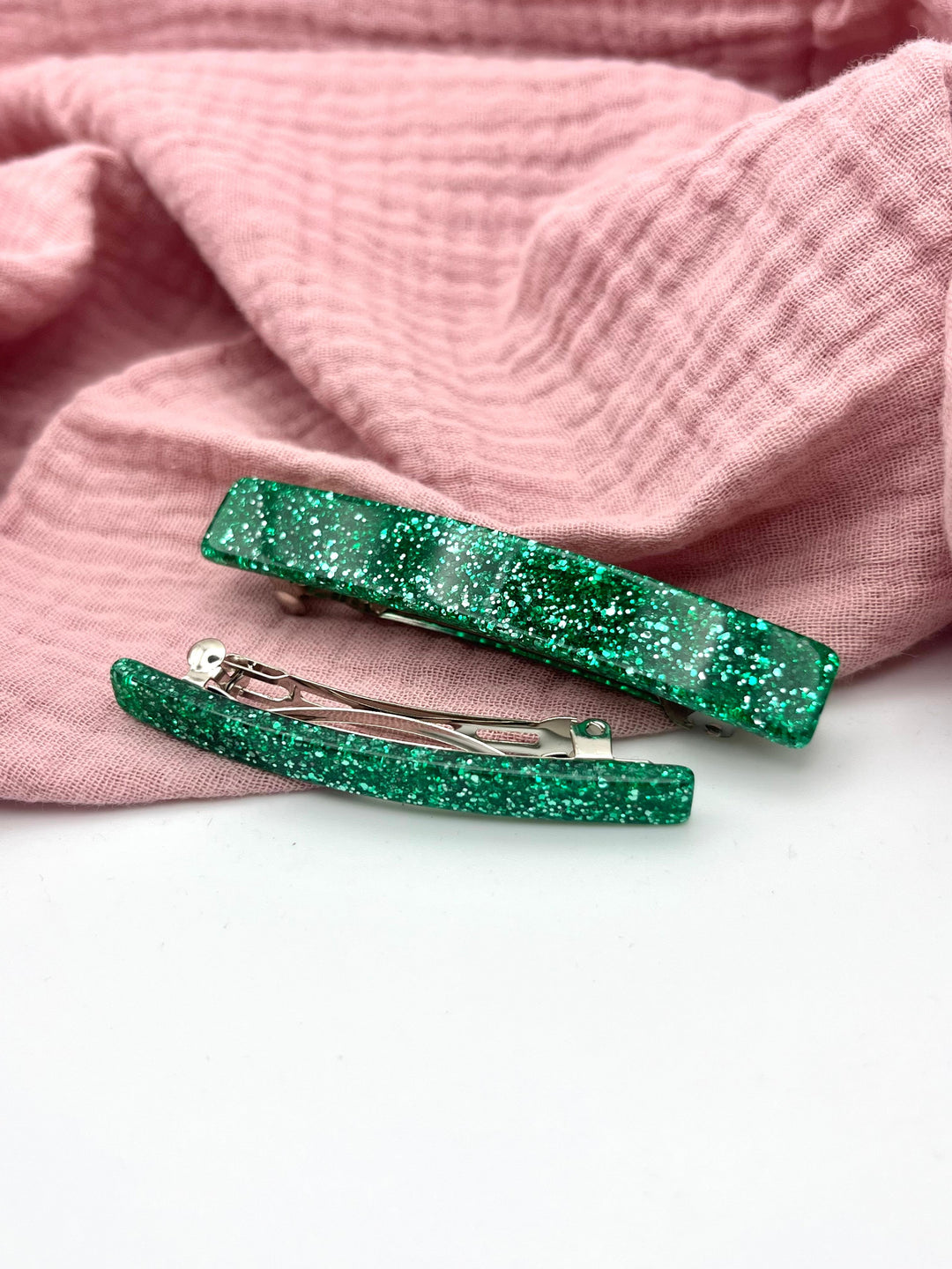 Hair Clip Line Green - مُكَمِّلات