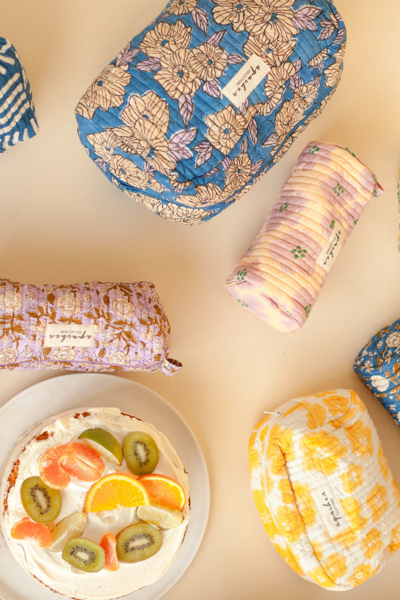 Cosmetic Bag Gayane - Bloom Bleu Klein - مريلة