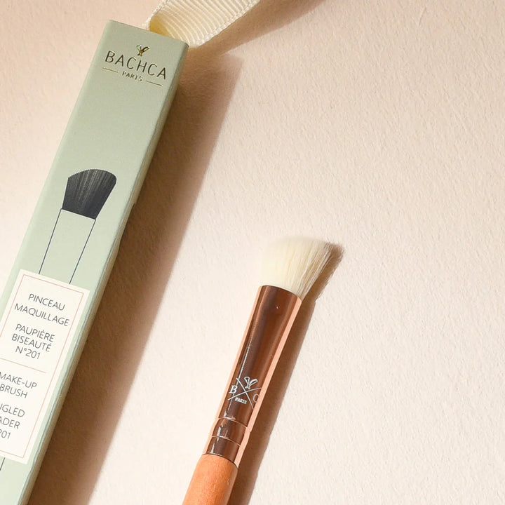 Facial Angled Shader Brush - مُكَمِّلات