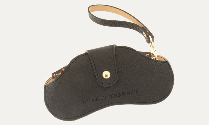 Clip Case - نظارات