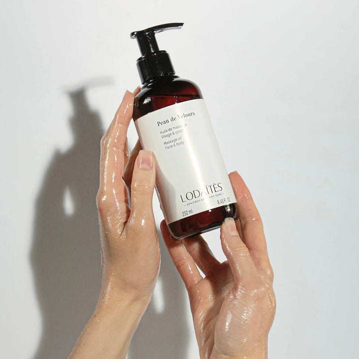 Peau de Velours - Massage Oil - منتج تجميلي