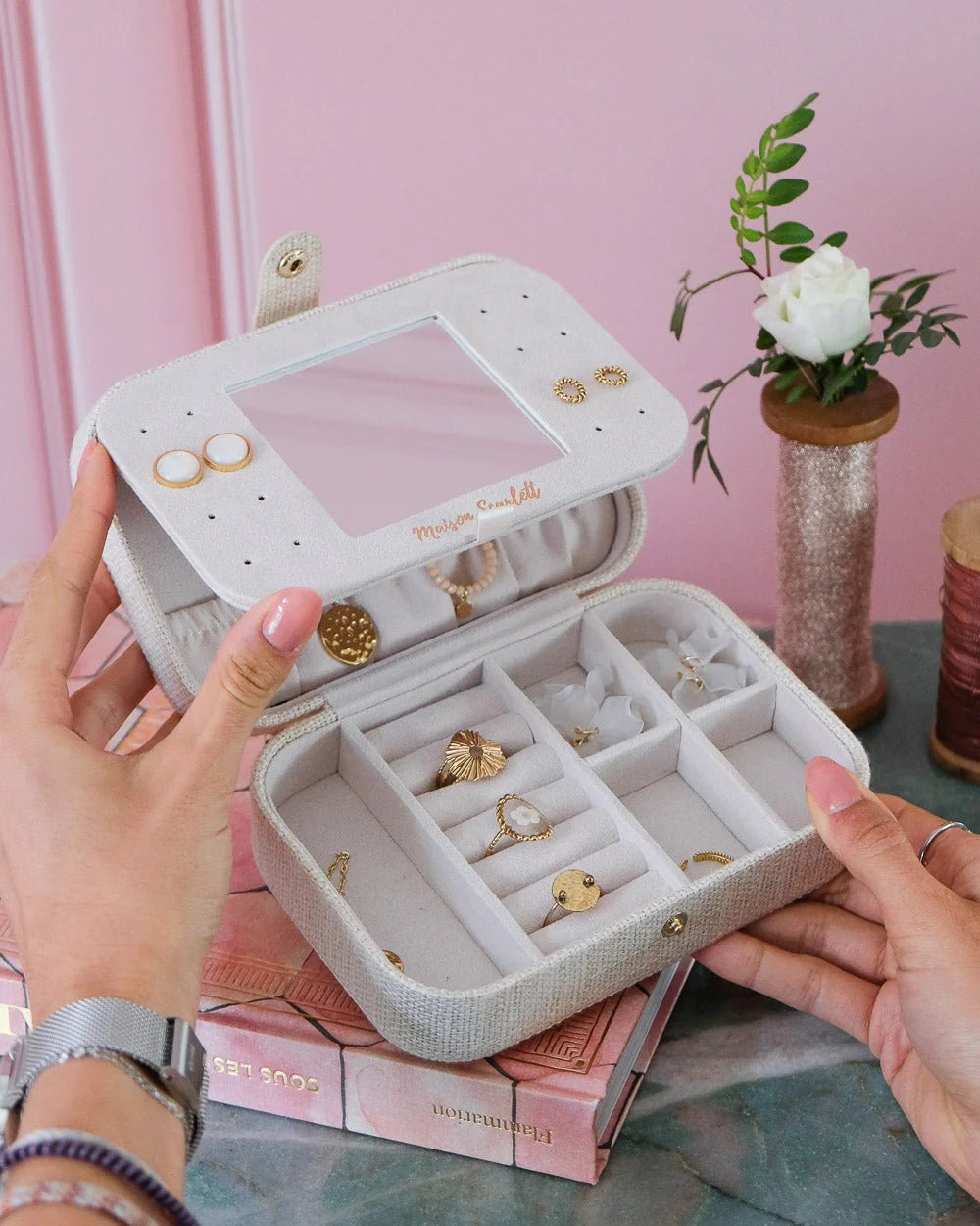 Jewelry Travel Box Brigitte - Ecru - علبة مجوهرات