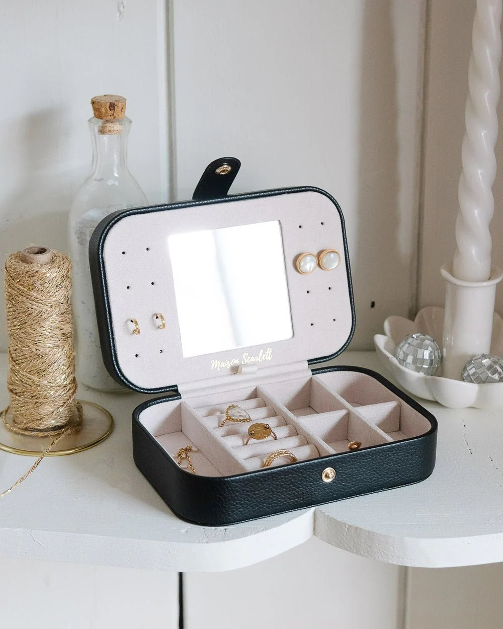Jewelry Travel Box Brigitte - Black - علبة مجوهرات