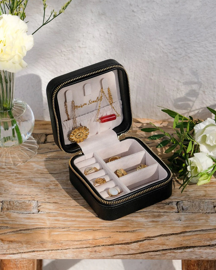 Jewelry Travel Box Corinne - Black- علبة مجوهرات