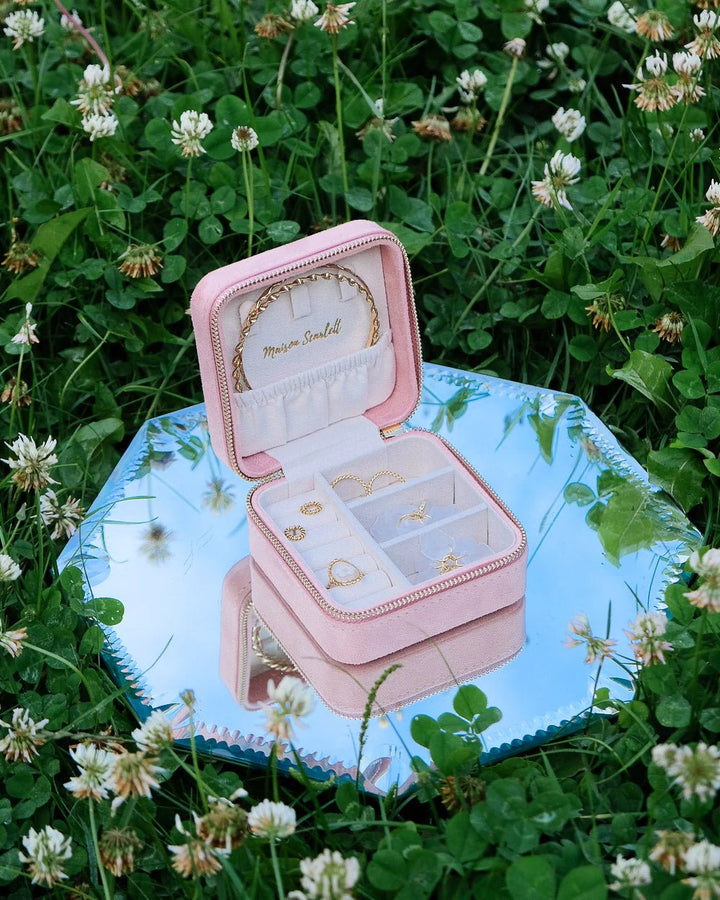 Jewelry Travel Box Corinne - Pink Velvet -  علبة مجوهرات