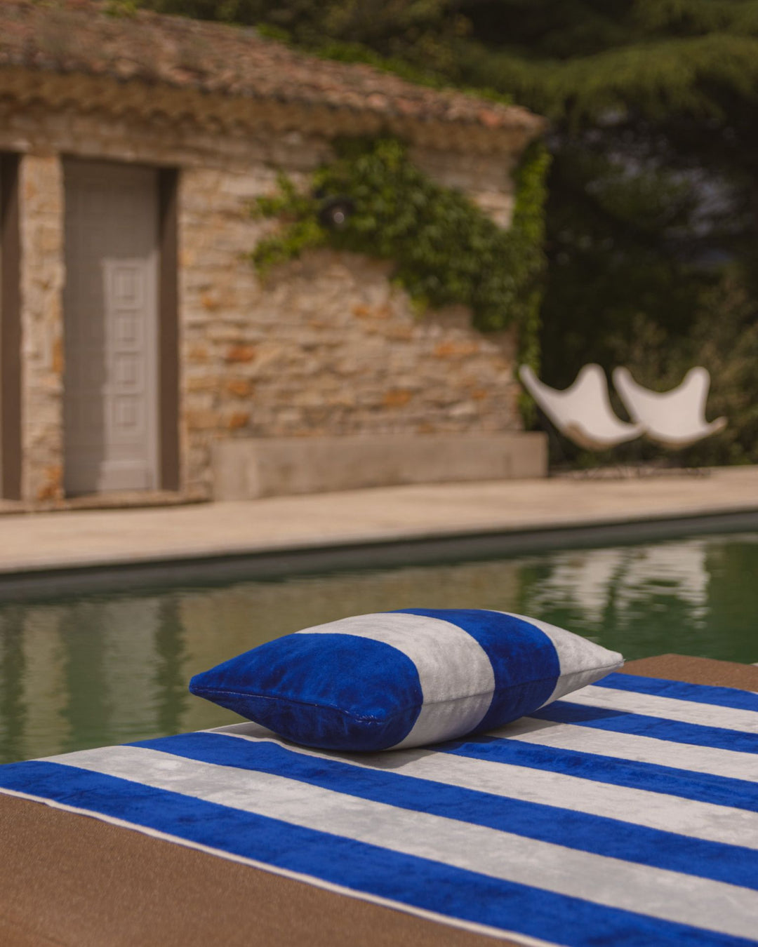 Cushion - Mykonos Blue -  مستلزمات