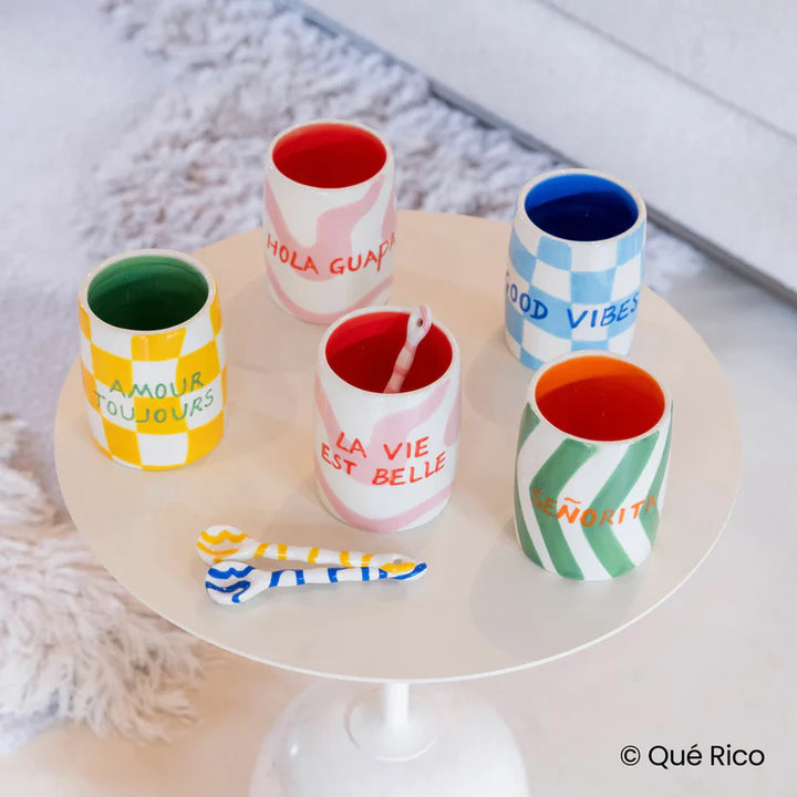 Mug Elias Hola Guapa  - صينية