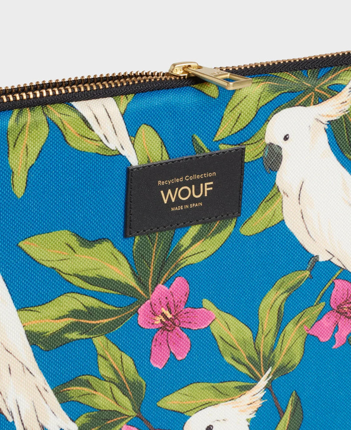 Laptop Sleeve - Gaia - مكتب منزلي