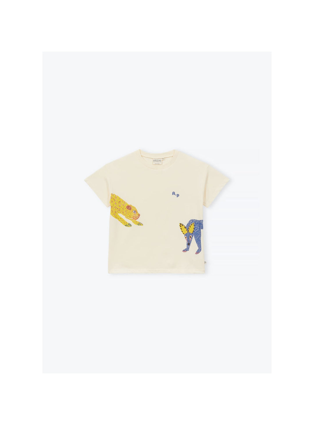 Organic cotton kids t-shirt with playful jungle animal illustrations