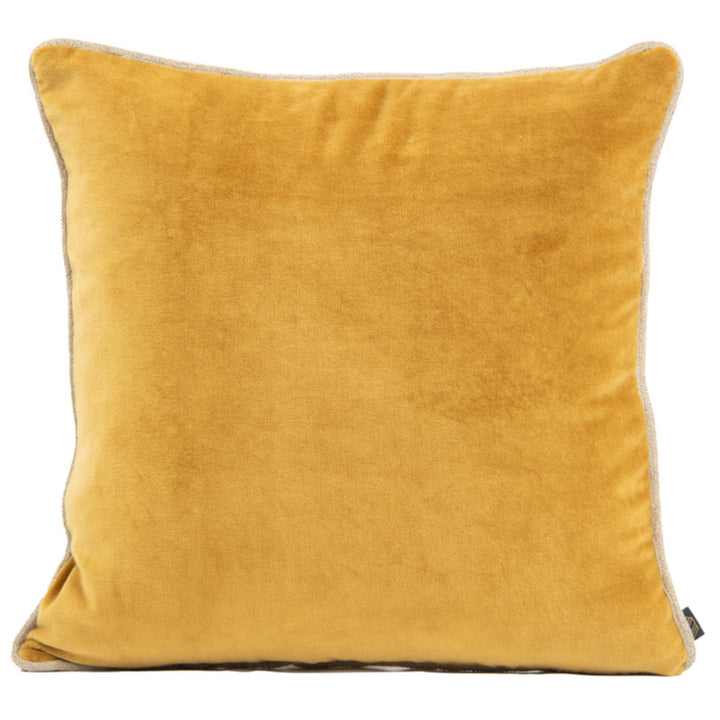 New Delhi Cushion Velvet مُكَمِّلات