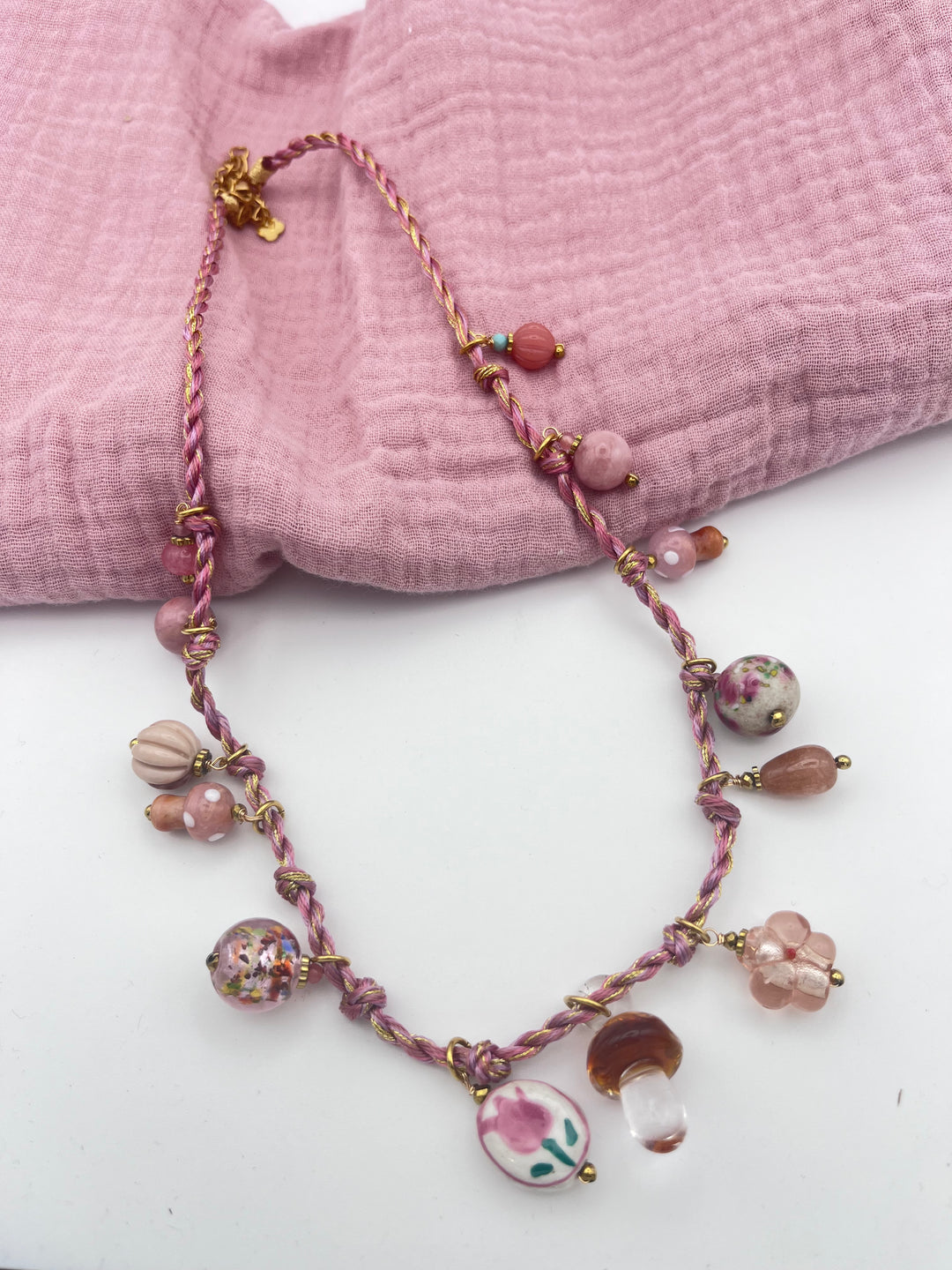 Necklace Mushroom - مجوهرات