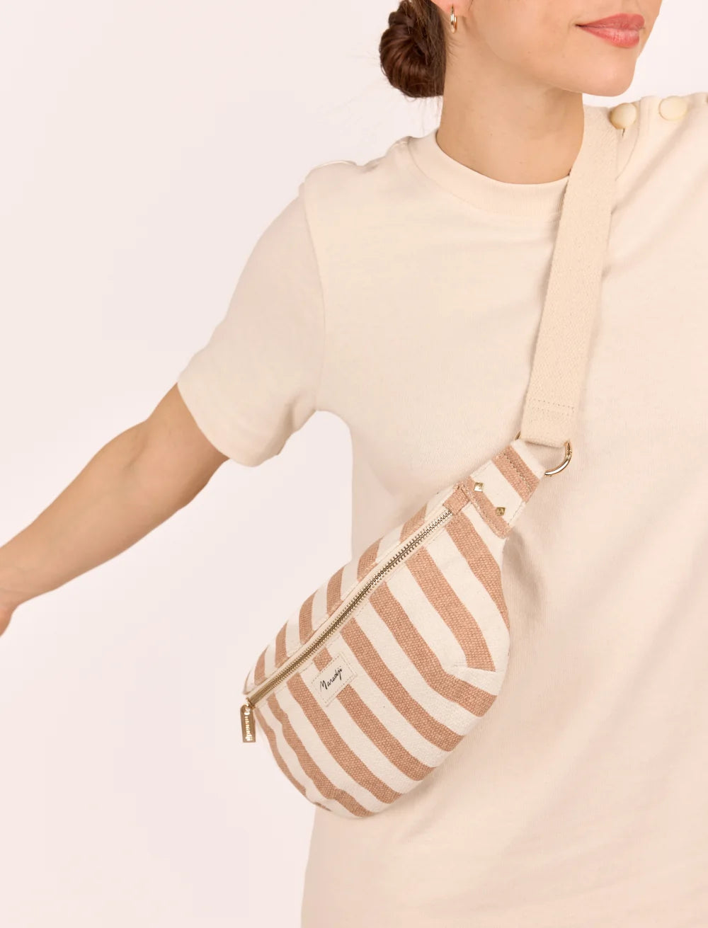Banana Bag Striped - Nicole - مستلزمات