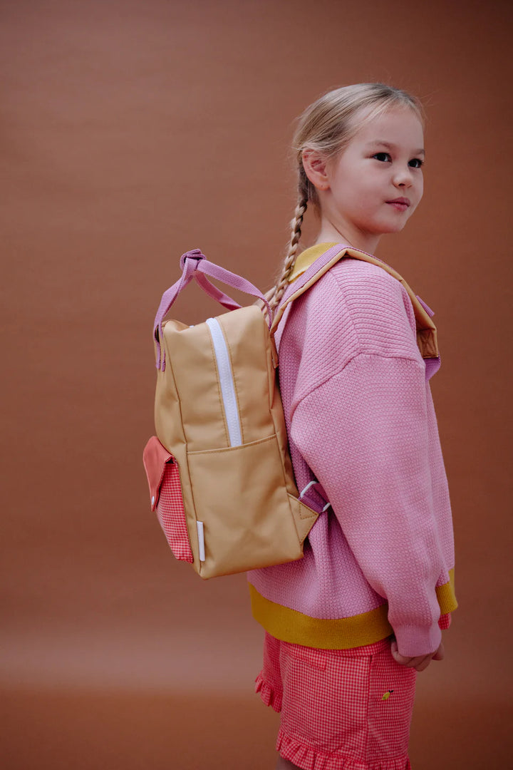 Backpack Medium - حقيبة ظهر