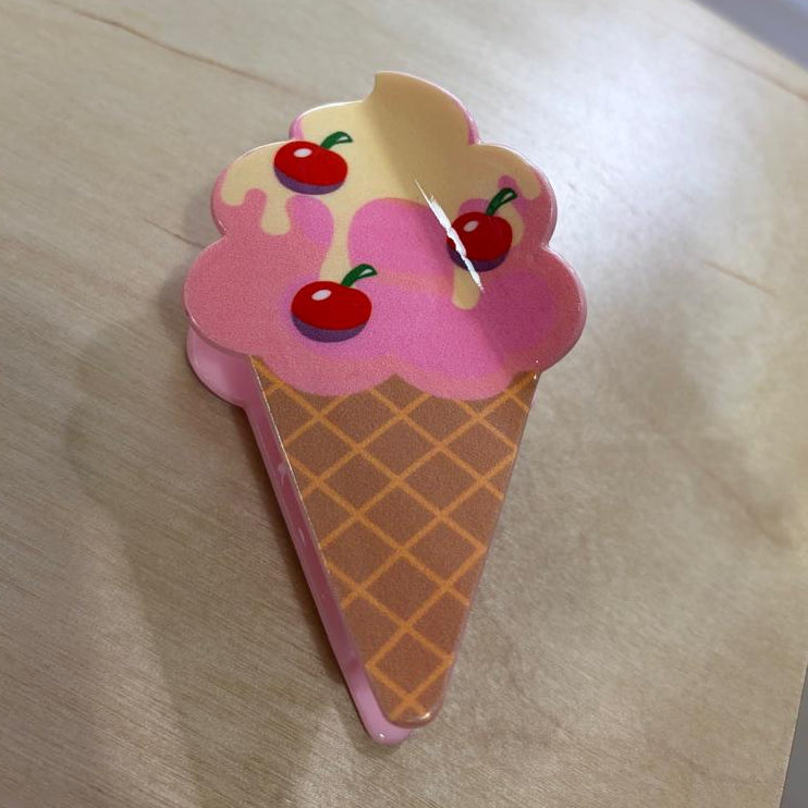 Claw Clip Ice Cream  - مُكَمِّلات