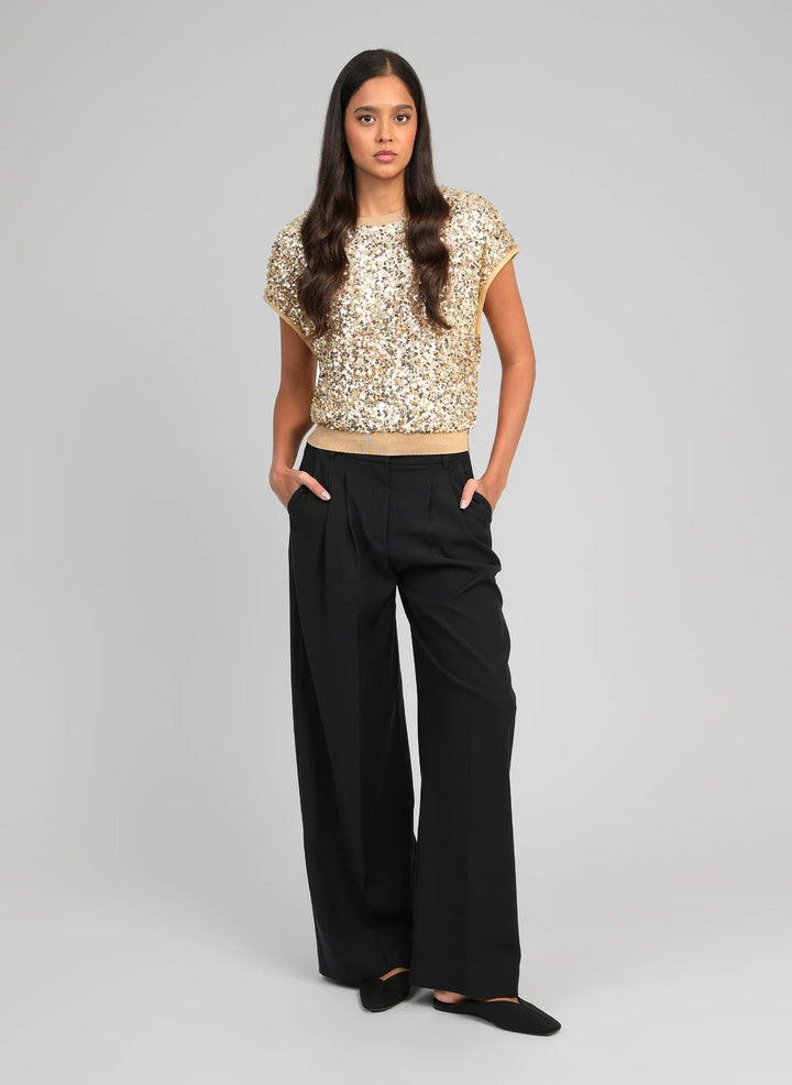 An’ge Avizta gold sequin sweatshirt for women with round neckline and relaxed fit