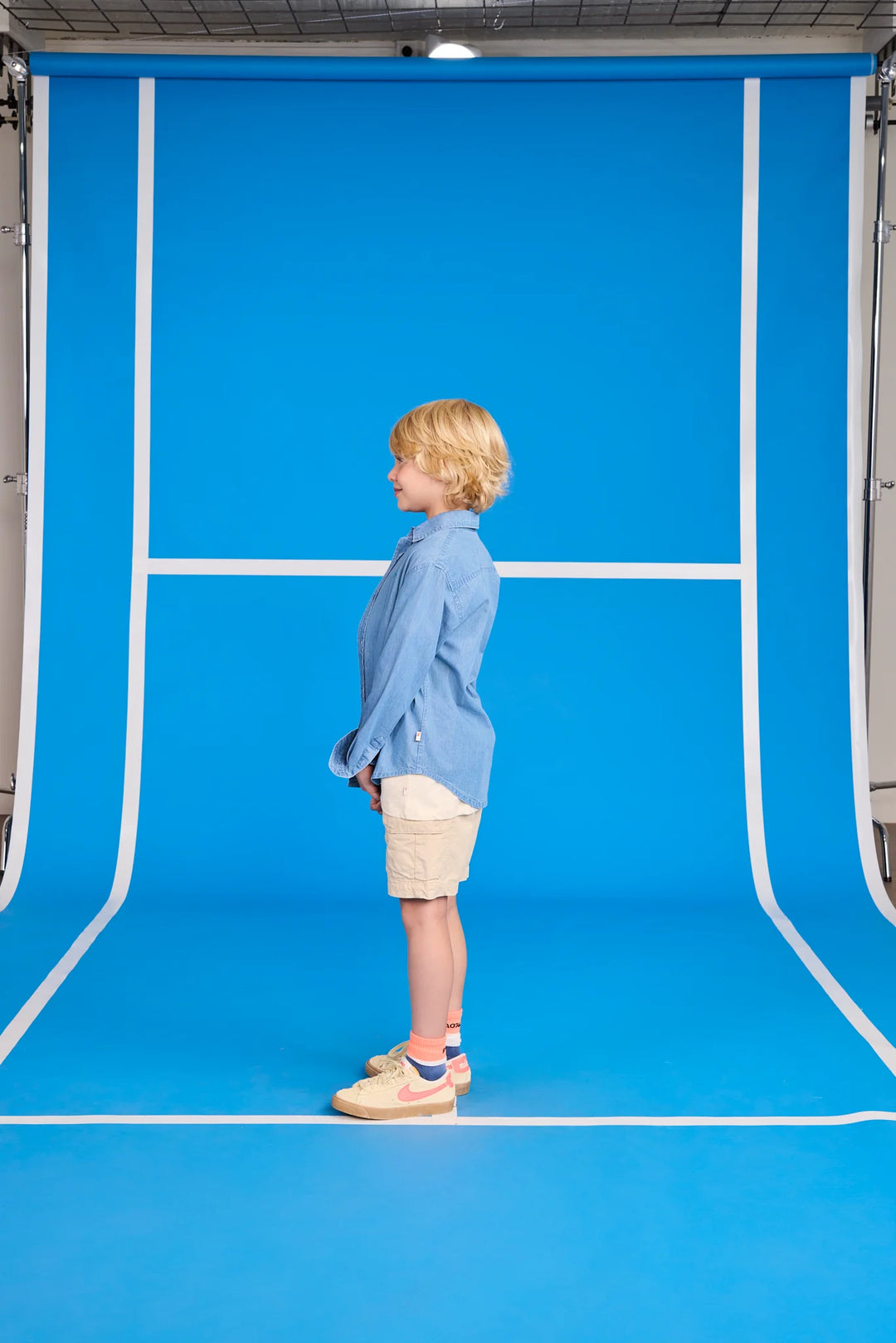 boys beige cargo shorts with drawstring waist
