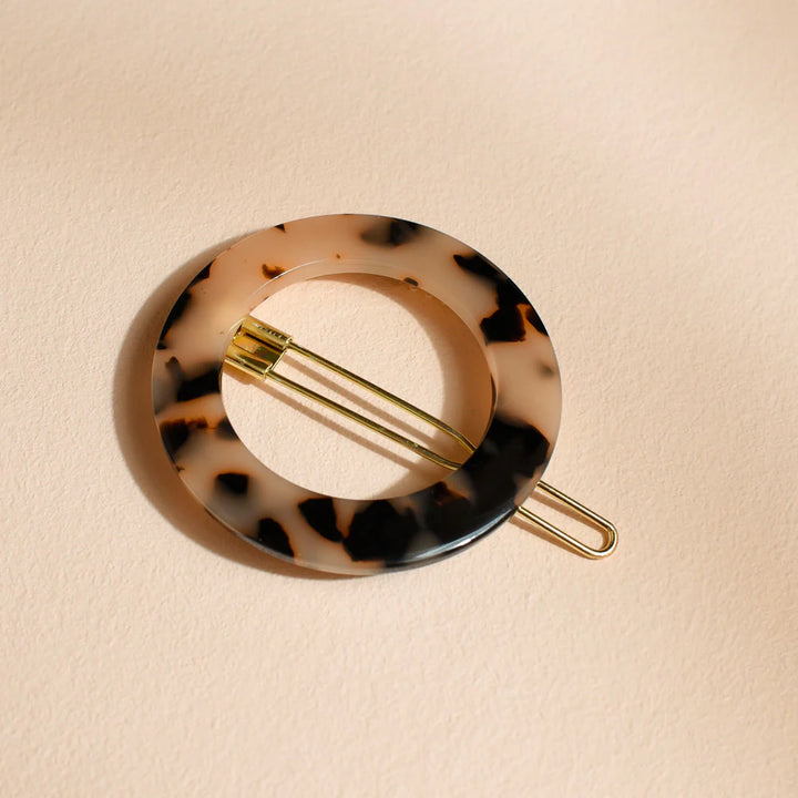 Round Hair Clip Tortoise  - مُكَمِّلات