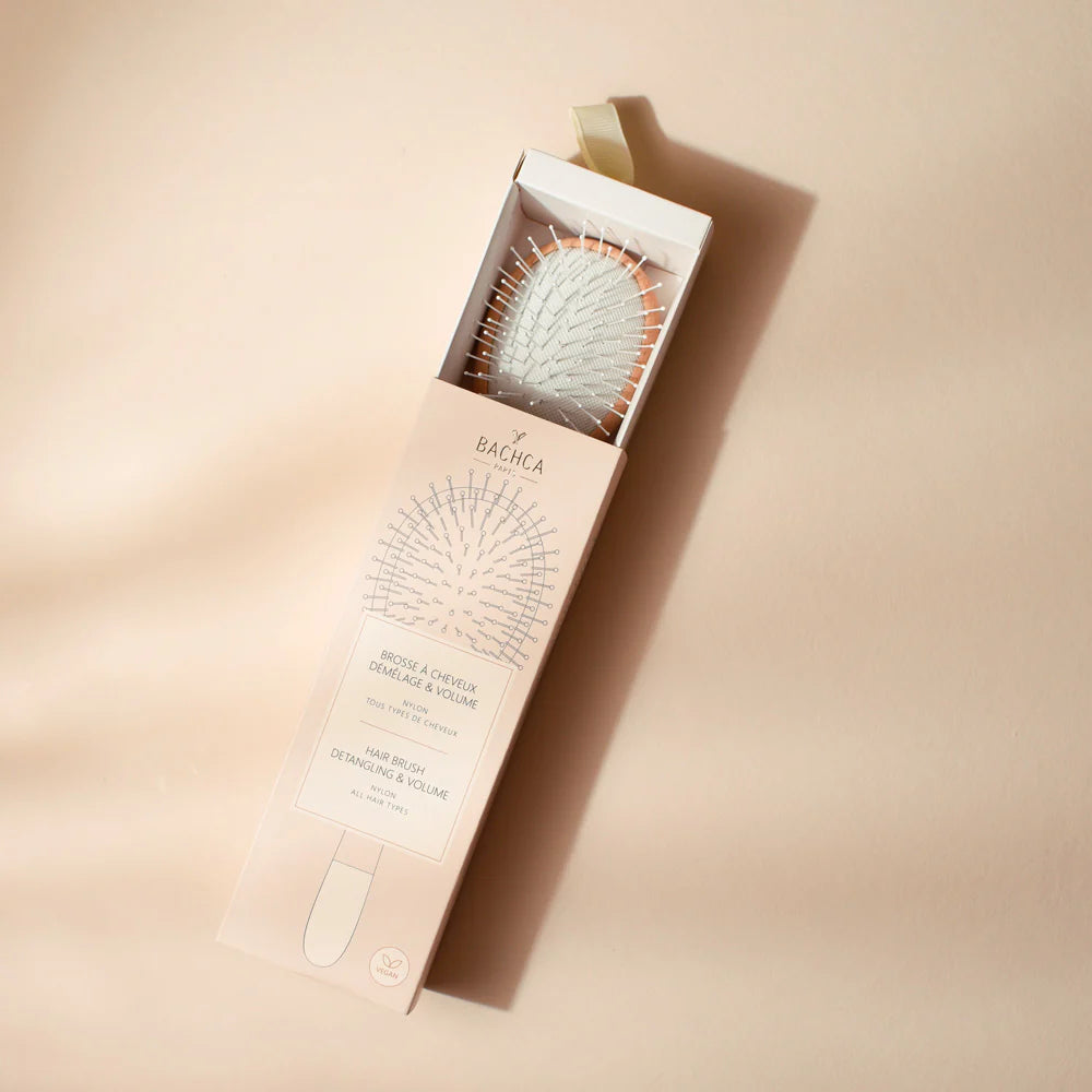 Wood Hairbrush - Detangling & Volume- مُكَمِّلات