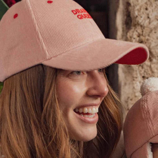 Cap Velvet  "Drama Queen" - Pink & Red - مستلزمات