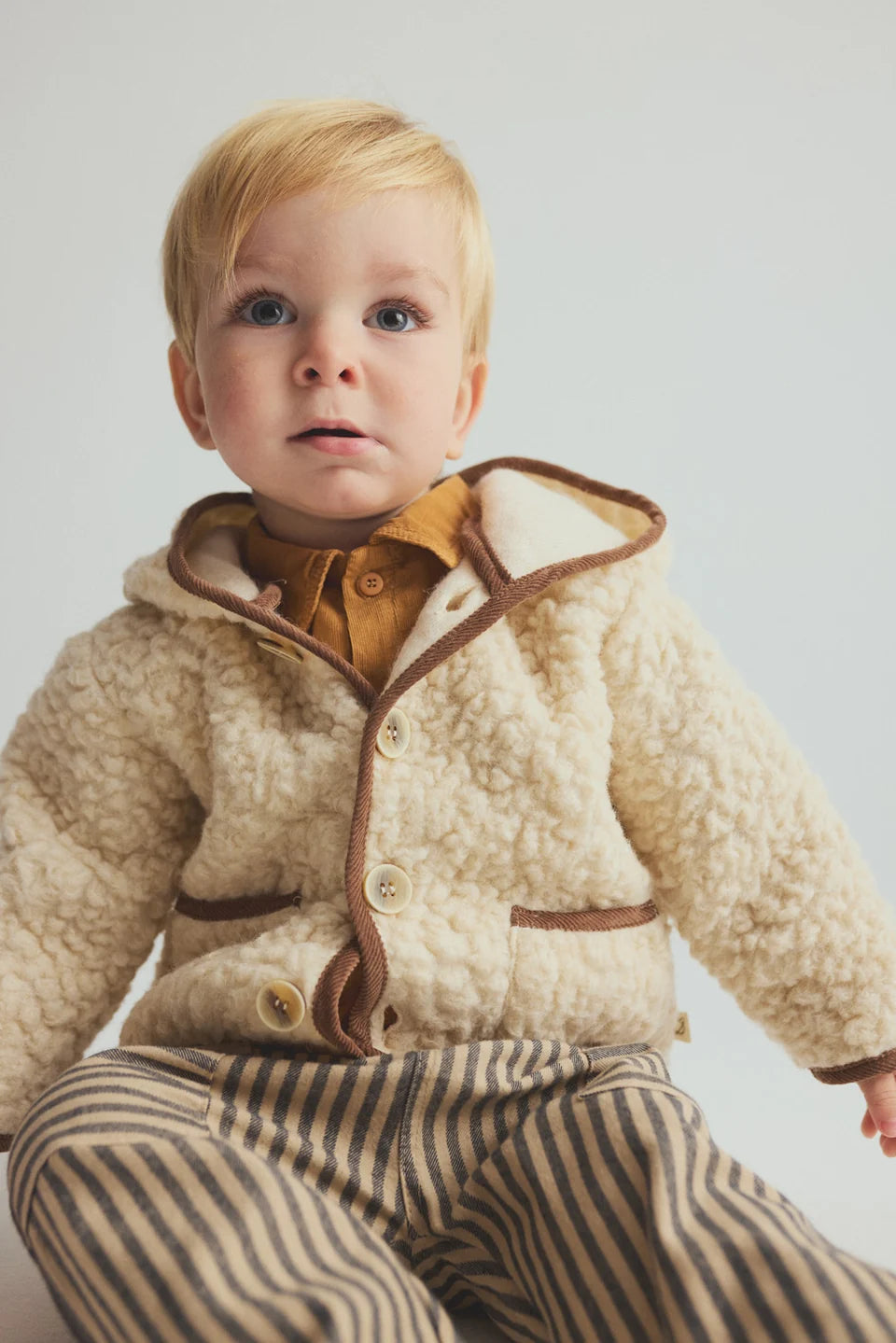 Cozmo baby wool-blend sherpa jacket with hood, button front, corduroy trim and two pockets
