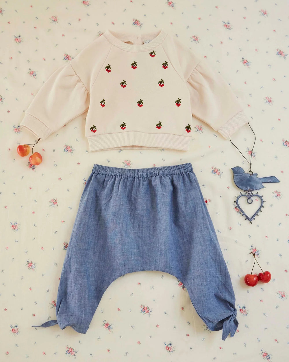 baby chambray sarouel pants in light denim
