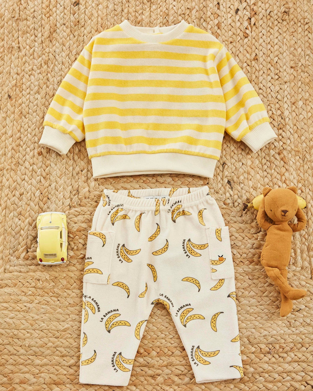 baby banana print terry pants in cream
