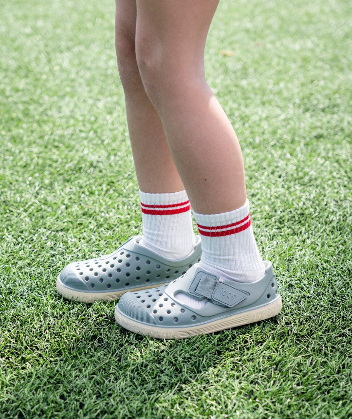 IGOR Malibu kids barefoot sandals in lightweight EVA with flexible zero-drop sole