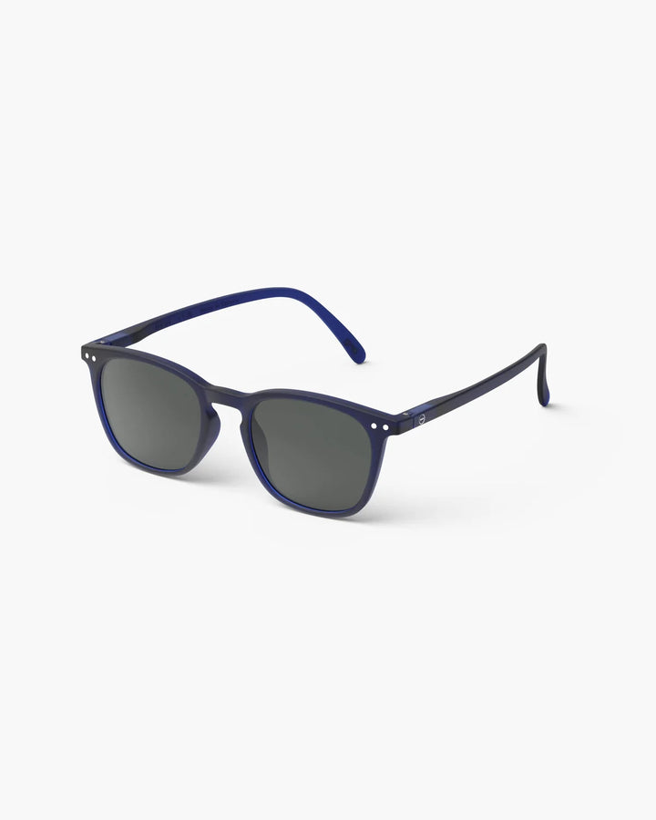 IZIPIZI SUN #E Midnight Blue sunglasses with Soft Touch navy rectangular frame and grey category 3 lenses