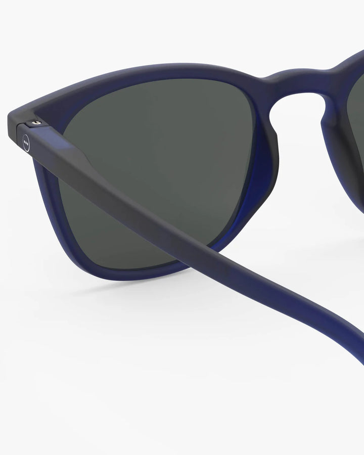 IZIPIZI SUN #E Midnight Blue sunglasses with Soft Touch navy rectangular frame and grey category 3 lenses