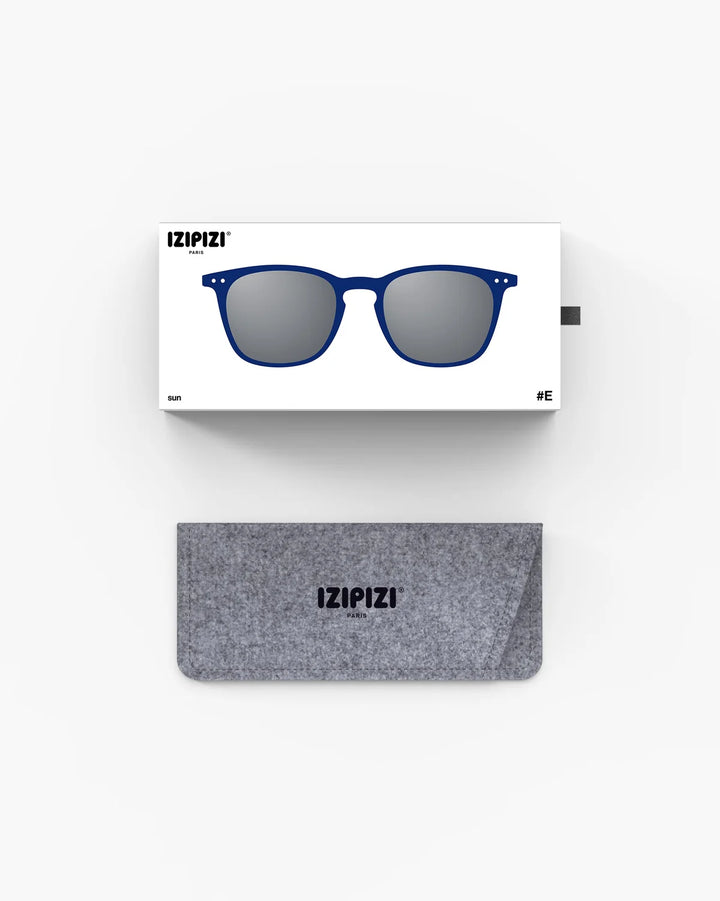 IZIPIZI SUN #E Midnight Blue sunglasses with Soft Touch navy rectangular frame and grey category 3 lenses