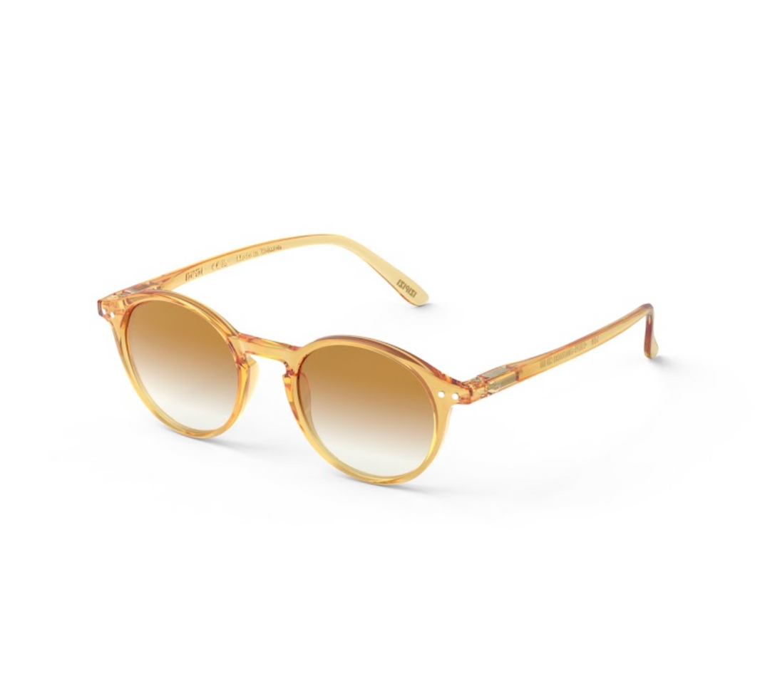 Izipizi Sun Adult sunglasses shape D in Golden Canyon amber frame