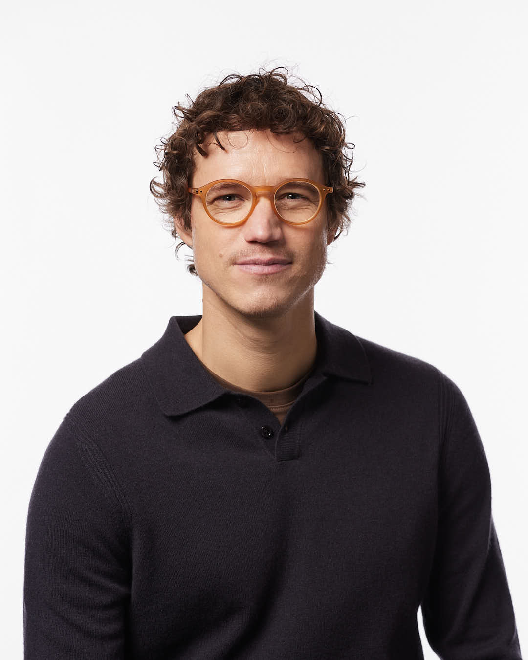 IZIPIZI READING #D Cinnamon reading glasses with warm translucent brown pantos frame and Soft Touch finish