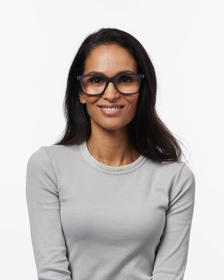 IZIPIZI READING #L Midnight Blue reading glasses with translucent navy rectangular frame and Soft Touch finish