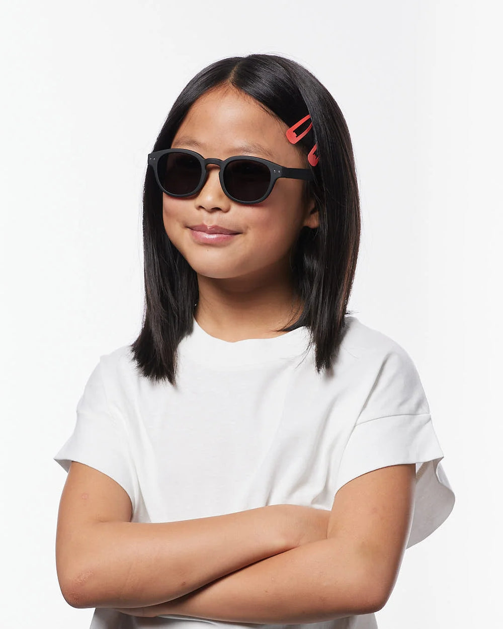 IZIPIZI CHILD #C Black polarized kids sunglasses with soft-touch black frame, grey-green lenses and 100% UV protection
