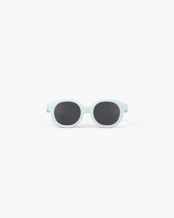 IZIPIZI Baby #C Sweet Blue polarized sunglasses for children aged 0–3 with a soft pastel blue frame and grey lenses