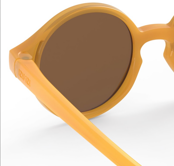 Izipizi baby sunglasses 0–9 months in Golden Canyon with flexible frame