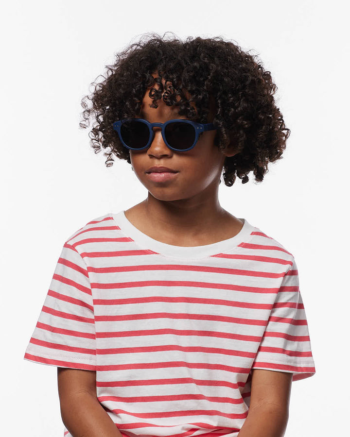 IZIPIZI CHILD #C Navy Blue polarized kids sunglasses with soft-touch navy frame, grey-green lenses and 100% UV protection