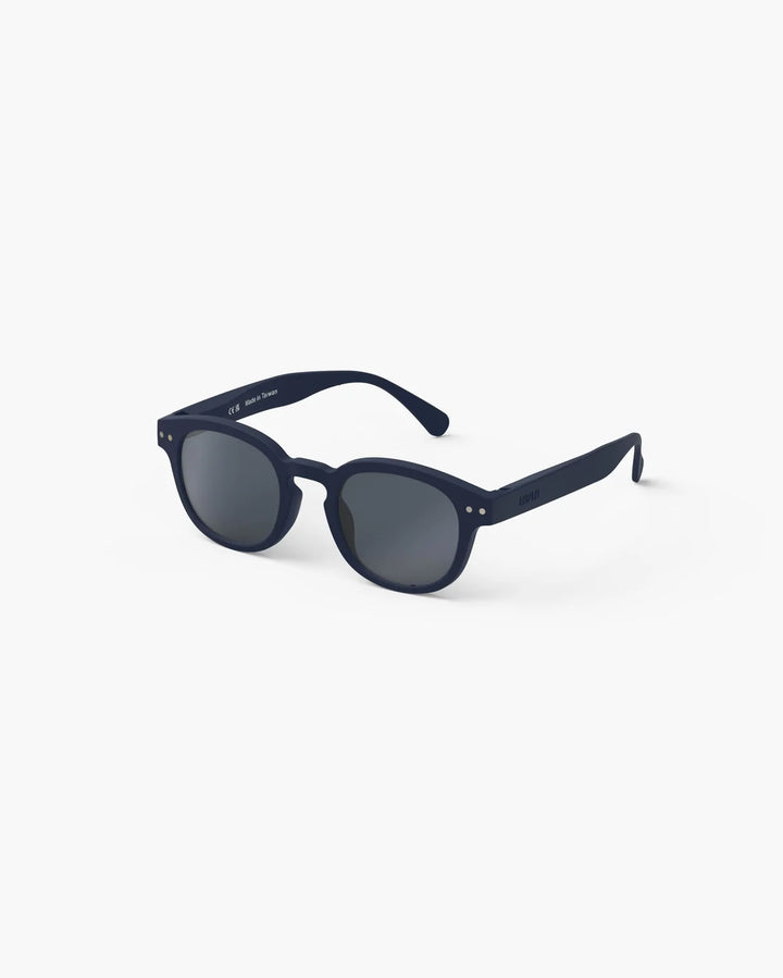 IZIPIZI CHILD #C Navy Blue polarized kids sunglasses with soft-touch navy frame, grey-green lenses and 100% UV protection