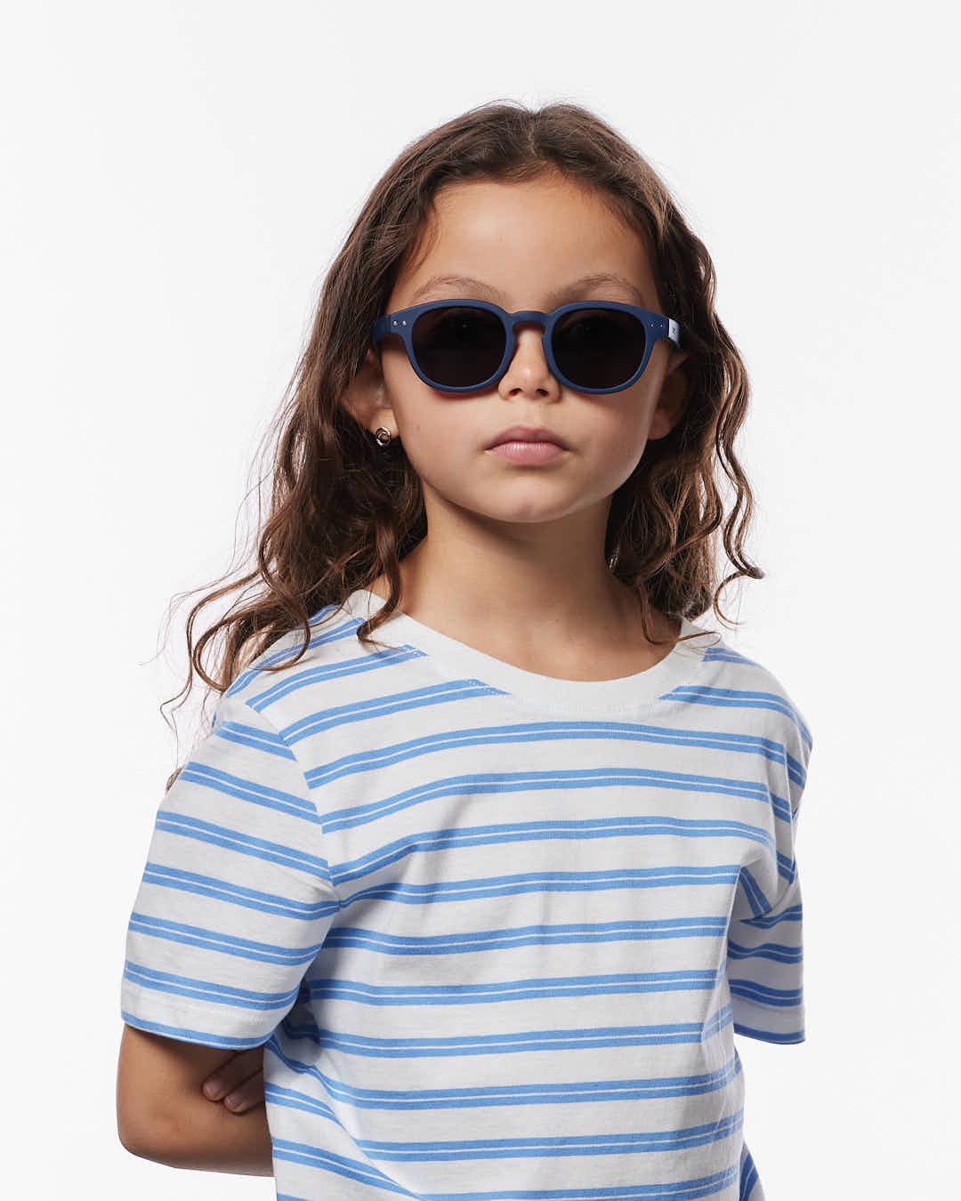 IZIPIZI CHILD #C Navy Blue polarized kids sunglasses with soft-touch navy frame, grey-green lenses and 100% UV protection
