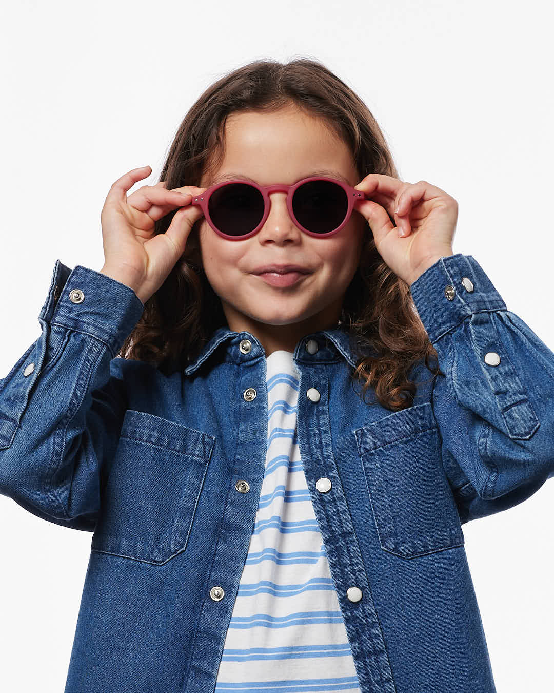 IZIPIZI CHILD #D Cranberry polarized kids sunglasses with glossy pink pantos frame and grey-green polarized lenses