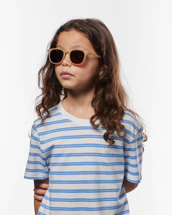 IZIPIZI CHILD #E Macchiato polarized kids sunglasses with glossy beige-brown rectangular frame and brown polarized lenses