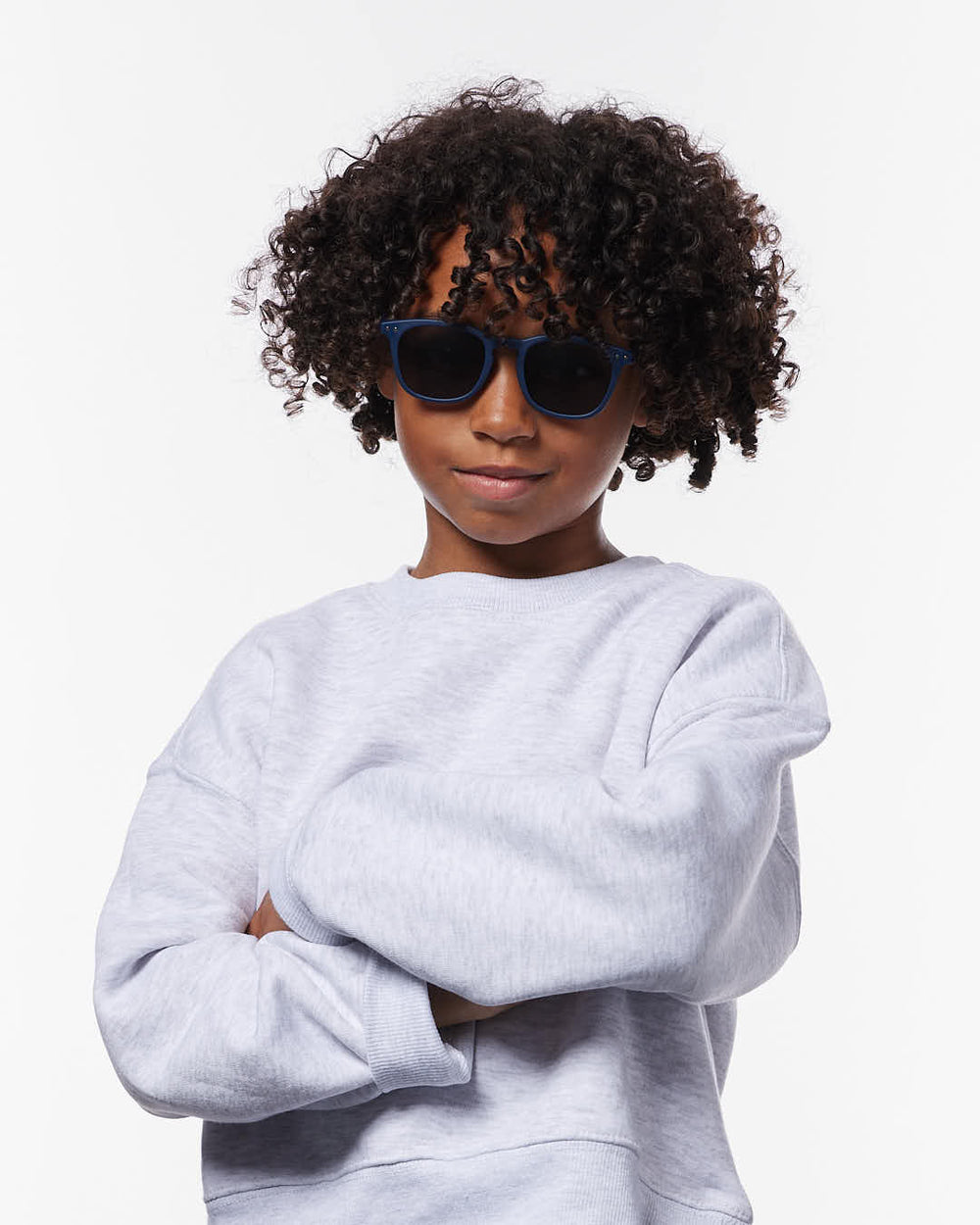 IZIPIZI CHILD #E Navy Blue polarized kids sunglasses with opaque rectangular frame and Soft Touch finish