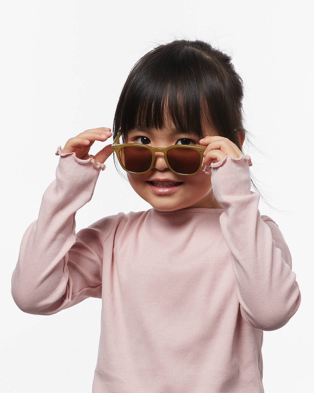 IZIPIZI CHILD #E Olive polarized kids sunglasses with glossy green rectangular frame and brown polarized lenses