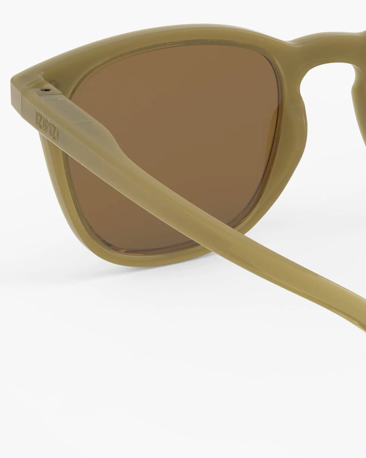 IZIPIZI CHILD #E Olive polarized kids sunglasses with glossy green rectangular frame and brown polarized lenses
