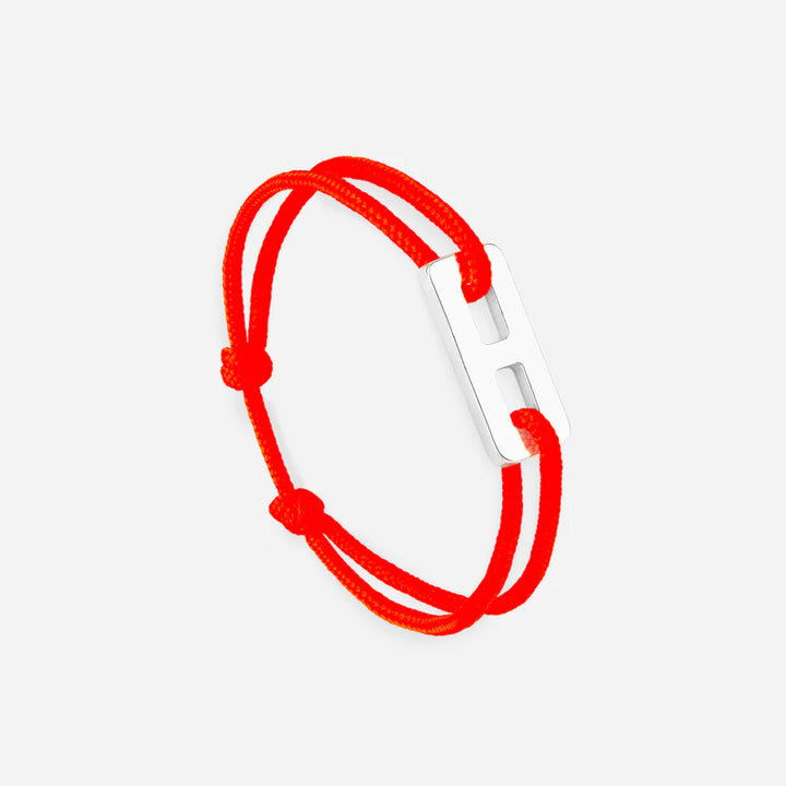 Le Vent à la Française Véora bracelet with a cord and silver buckle
