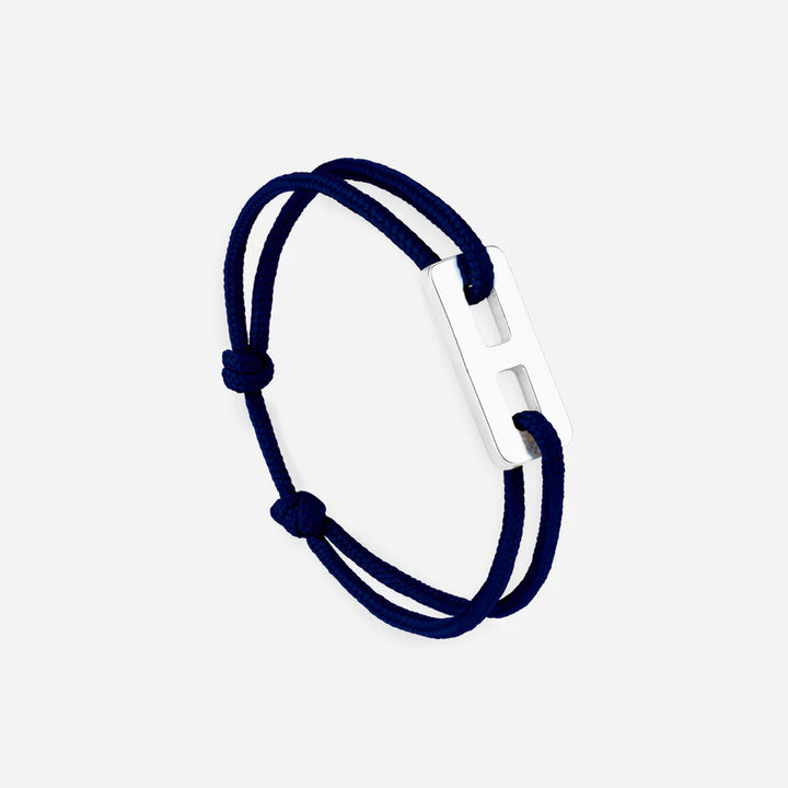 Le Vent à la Française Véora bracelet with a cord and silver buckle
