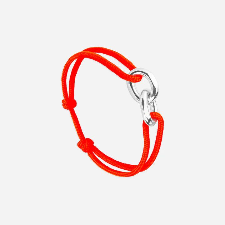 Le Vent à la Française Darse bracelet with a cord and silver buckle

