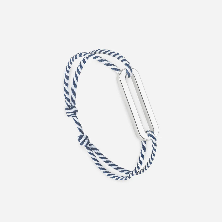 Le Vent à la Française Tavire bracelet with a cord and silver buckle
