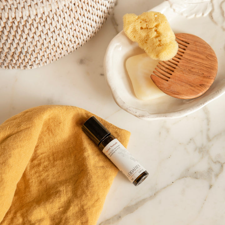 Secret Nomade - Nourishing Roll-On - منتج تجميلي