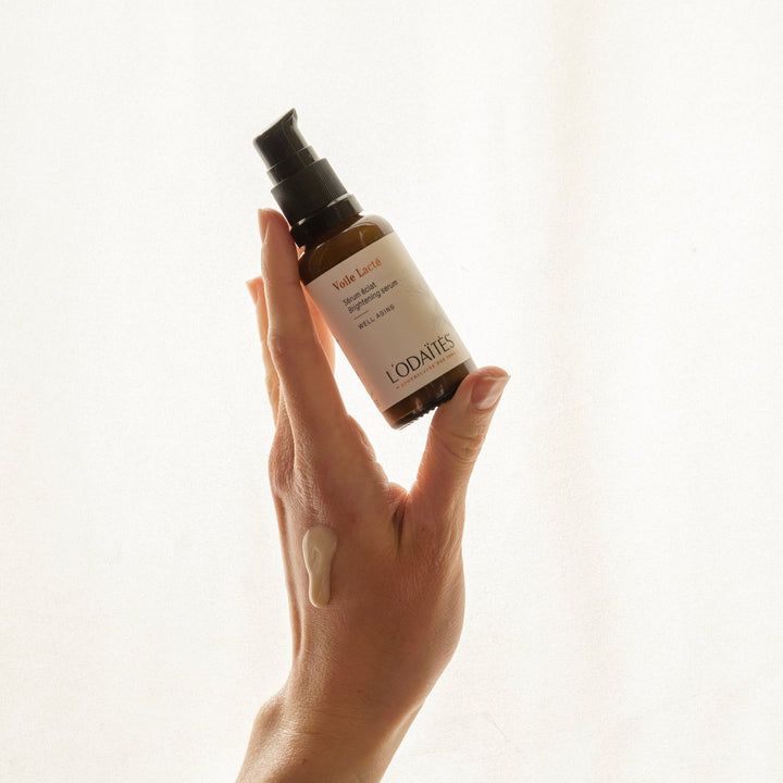 Voile Lacté - Brightening Serum  - منتج تجميلي